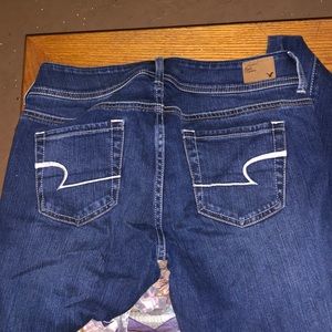 Super cute American Eagle jeans